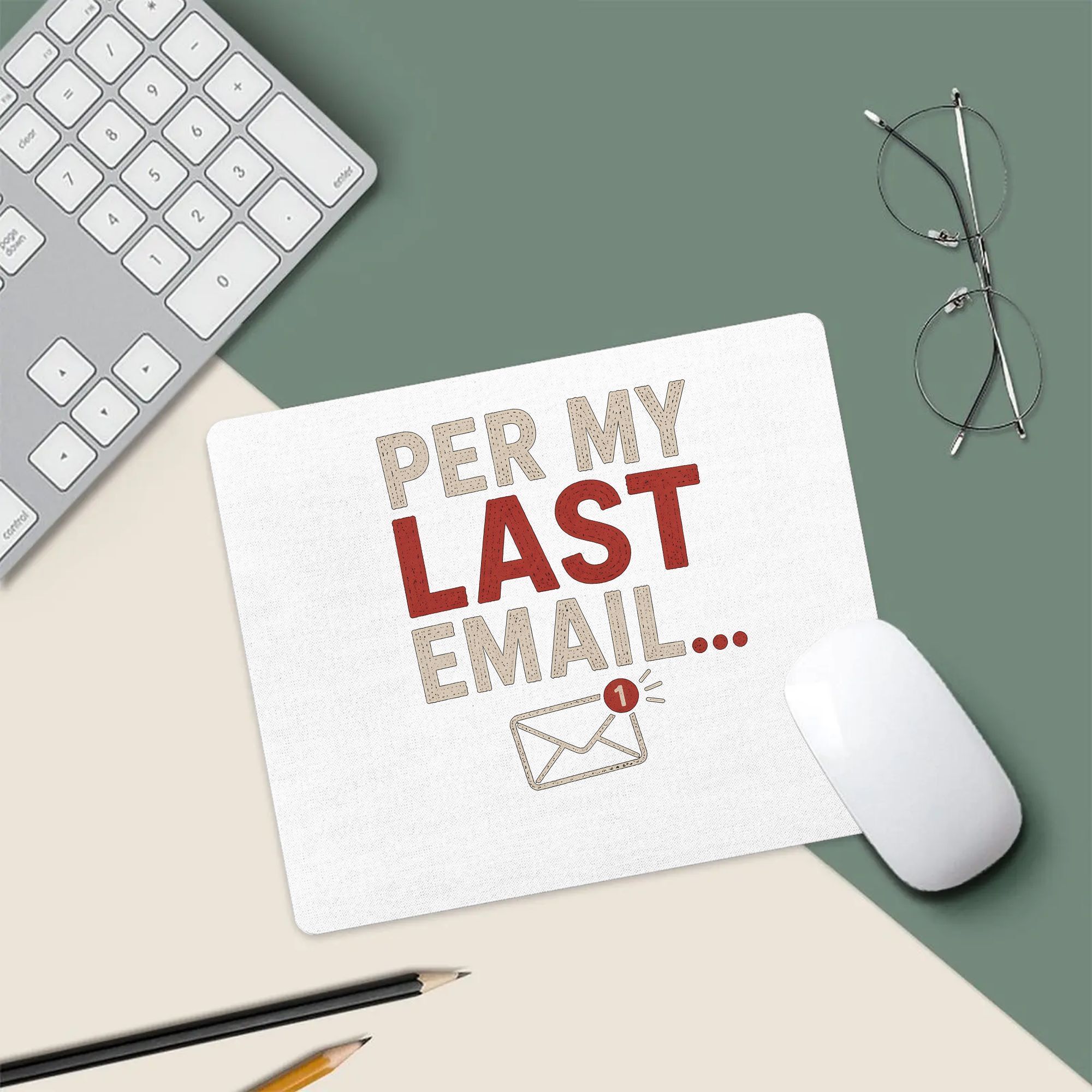 Brand Funny Office Meme Iron A - Desk Corner Mat recensione e prezzo