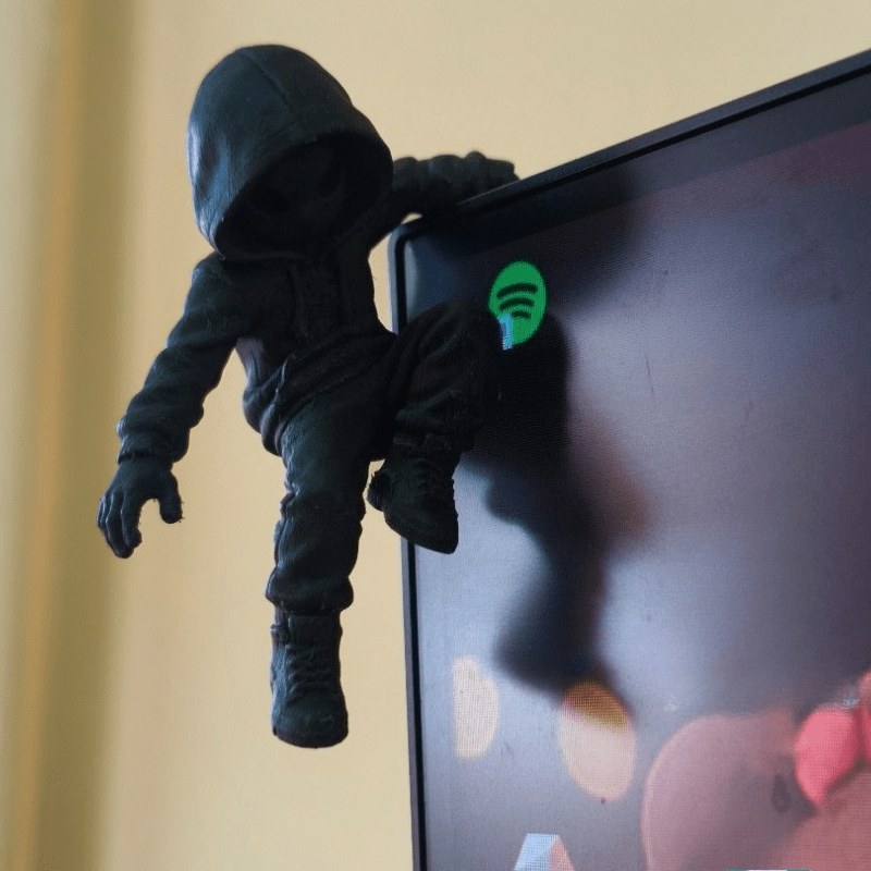 Climb Hoodie Alien Mini Statue - Vintage Gaming Accessories recensione e prezzo